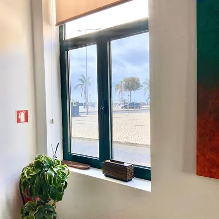 Updated Stylish By River Sado Apartment *