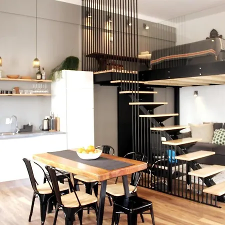 Updated Stylish By River Sado Setubal